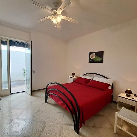 Casa Vittorio A 100M Dalla Sabbia Lido Marini Exteriör bild