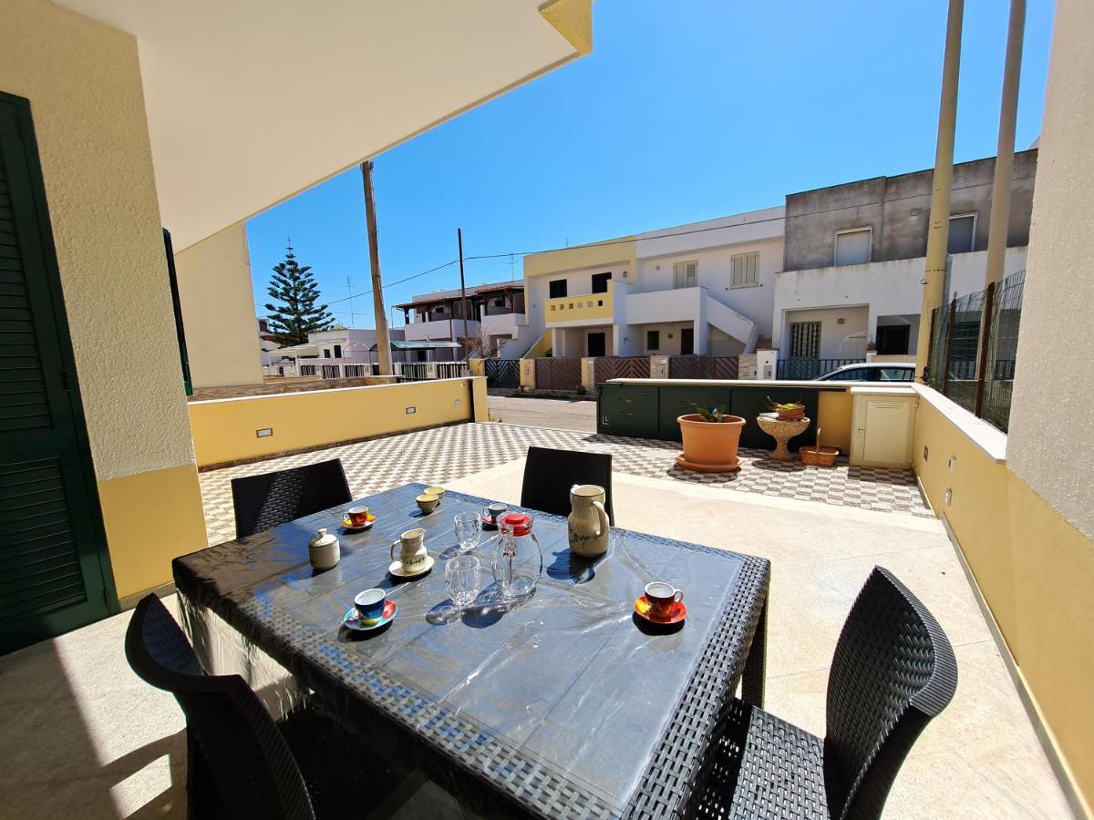 Casa Vittorio A 100M Dalla Sabbia Lido Marini Exteriör bild